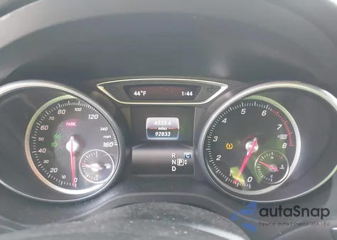 2017 Mercedes-Benz Cla 250 4Matic z USA, uszkodzony, nr VIN WDDSJ4GBXHN493159